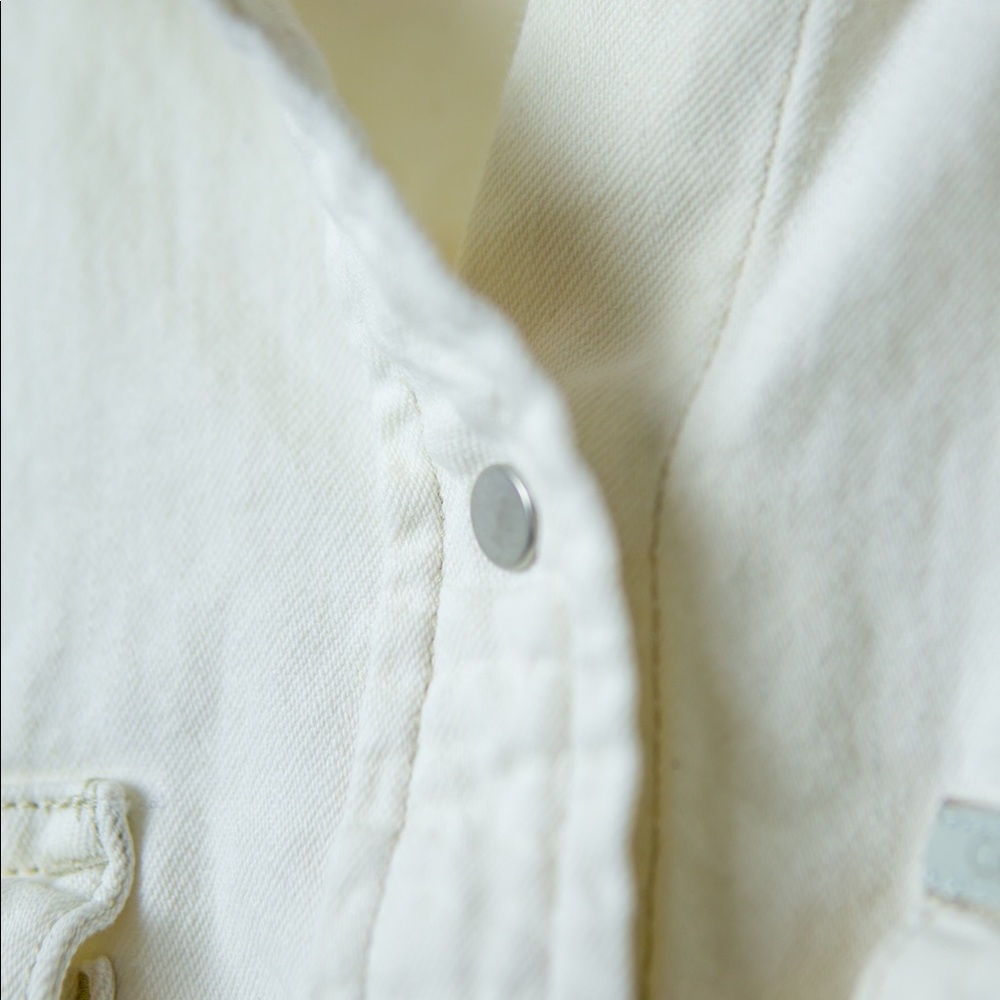 Calvin Klein Button up - Picture 3 of 8